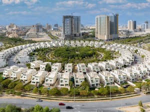 Luxury Villas In Dubai: Prices May Surprise You!