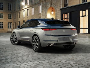 DS 4 E-TENSE.Refinamiento tecnológico.