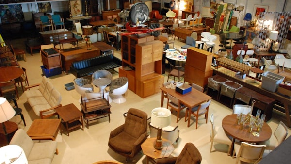The Best Places to Buy Second Hand Furniture in Malaysia (See More)