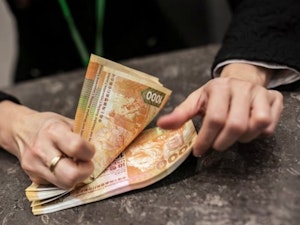 2022年獎勵計劃:獲得首個港幣10,000元可能比你想像的更容易